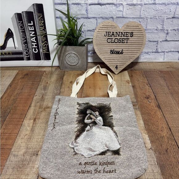 Willow Tree Susan Lordi Joy A Gentle Kindness Warms The Heart Tapestry Tote Bag - Picture 4 of 11